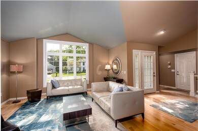 2525 McIntosh-22