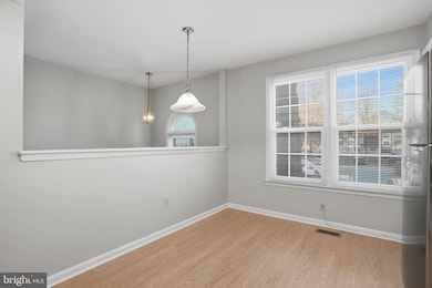 3244 W Springs Dr unit 23, Ellicott City, MD 21043 - photo 4