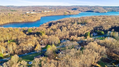 63 Farview Rd, Carmel, NY 10512 - photo 5