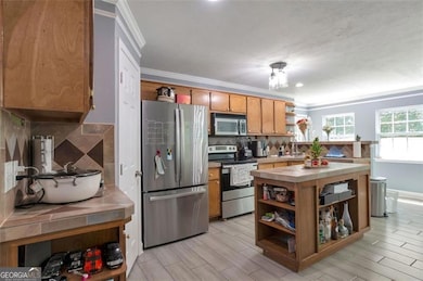 6707 Spring Head Dr, Flowery Branch, GA 30542 - photo 6