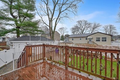 12 Guild Rd, Saugus, MA 01906 - photo 6