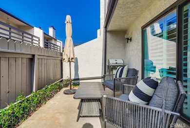 930 Ocean View Ave unit E, Monrovia, CA 91016 - photo 5