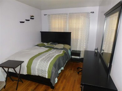 151 Mallory Ave, Jersey City, NJ 07304 - photo 4