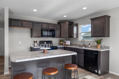 1526 S Montgomery Ave, Republic, MO 65738 - photo 6