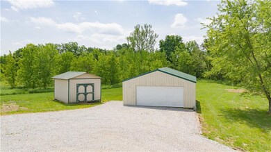2556 N Keystone Dr, Scottsburg, IN 47170 - photo 4
