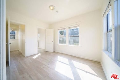 433 E 41st Place unit 433, Los Angeles, CA 90011 - photo 5