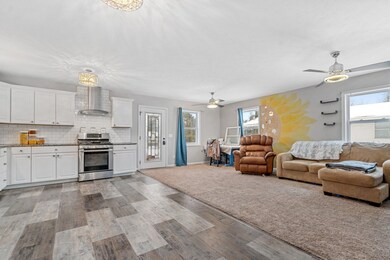 624 Maplewood Dr, Reed City, MI 49677 - photo 6