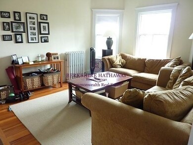 19 Agassiz St unit 23, Cambridge, MA 02140 - photo 2