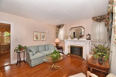 15 Warren Ave, Cumberland, RI 02864 - photo 2