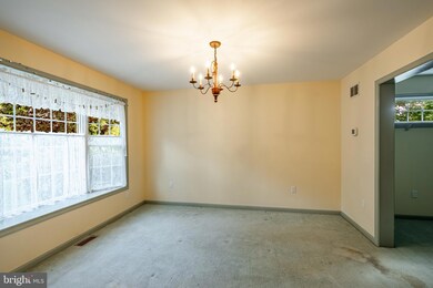 17 Doe Run Ln, Pottstown, PA 19464 - photo 7