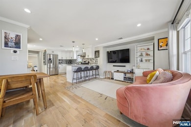 208 Jefferson Ave, Hasbrouck Heights, NJ 07604 - photo 4