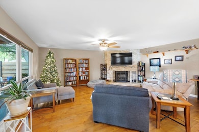 3920 Leafield Dr, Austin, TX 78749 - photo 2