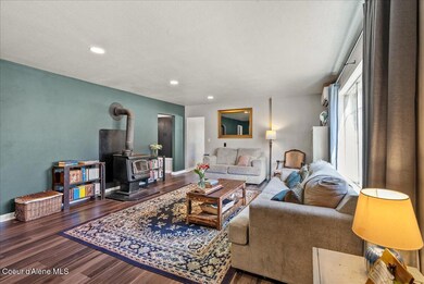 11-Living Room