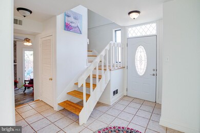 12702 Colby Dr, Woodbridge, VA 22192 - photo 4