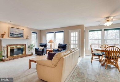 15391 Martins Hundred Dr, Centreville, VA 20120 - photo 4