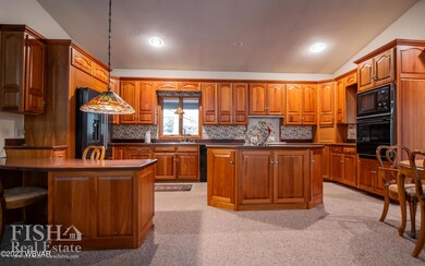 Kitchen with Island