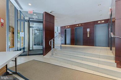 Carriage House unit 619, Washington, DC 20037 - photo 6