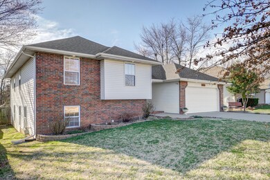 3855 S El Salvador Ave-1