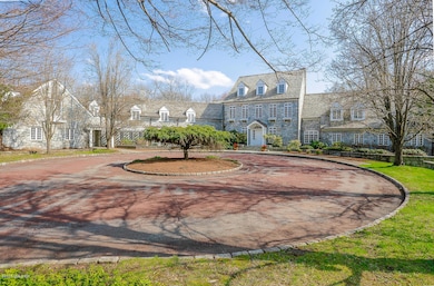 11 Cowdray Park Dr, Greenwich, CT 06831 - photo 4