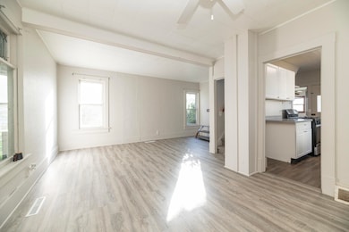 138 E Read St, Marcellus, MI 49067 - photo 5