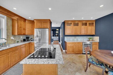 609 Mohawk St HD_13