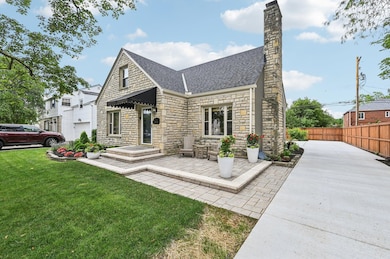 1-web-or-mls-Barrington Rd-1006-001