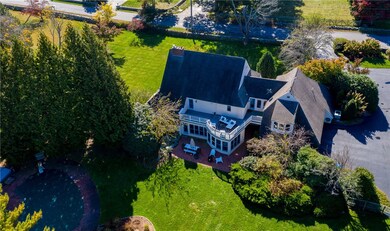 6 Apple Tree Ln, Barrington, RI 02806 - photo 2