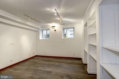 2370 Champlain St NW unit 10, Washington, DC 20009 - photo 7