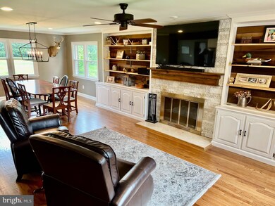 20435 Gleedsville Rd, Leesburg, VA 20175 - photo 6