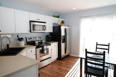 6410 Blue Knoll Dr unit 46-641, Canal Winchester, OH 43110 - photo 3