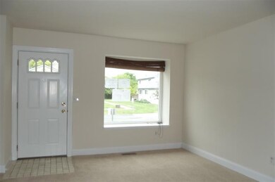 2816 Bombridge Ct unit 38, Ann Arbor, MI 48104 - photo 2