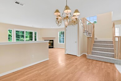 32 Oliver Ct 10 Freehold NJ-print-005-02