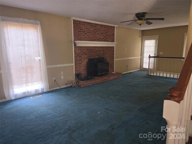 2307 Cliffside Dr, Statesville, NC 28625 - photo 5