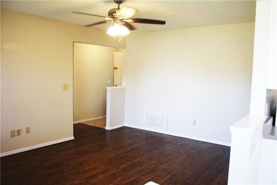 1513 NE 6th St, Moore, OK 73160 - photo 7