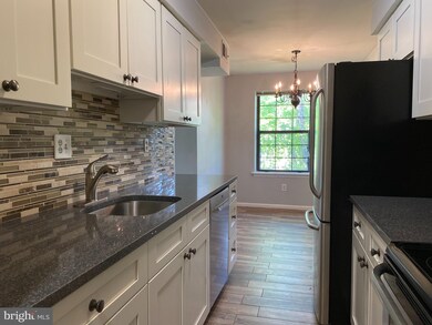 630 Washington Place unit 30, Chesterbrook, PA 19087 - photo 2