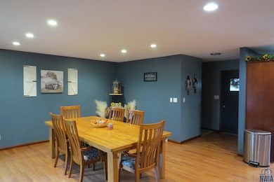 34 Prospect St SW, Le Mars, IA 51031 - photo 5