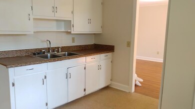 952 North Ave unit 304, Macon, GA 31211 - photo 2