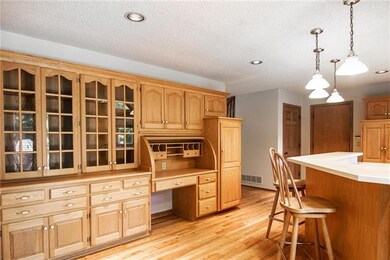 15317 W 83rd Terrace, Lenexa, KS 66219 - photo 6