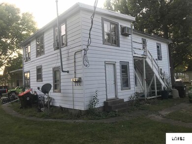 1302 N Hamilton St, Lincoln, IL 62656 - photo 2