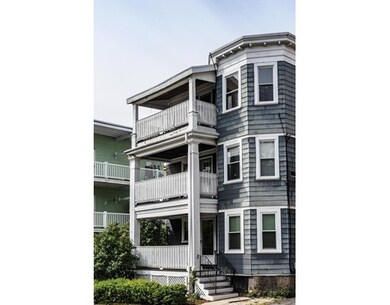 7 Franklin St unit 3, Brookline, MA 02445 - photo 2