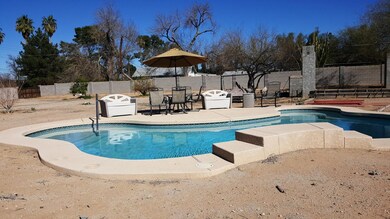 Private Pool_W Carson Rd.