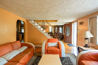 23 Griswold St, Everett, MA 02149 - photo 2