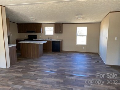 85 Four Wheel Dr, Hendersonville, NC 28792 - photo 5