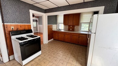 515 Walnut St unit 2, Saugus, MA 01906 - photo 6