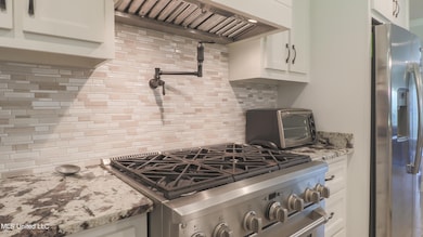 22403 Joe Windom Road-152012