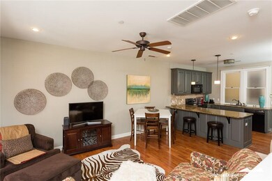21 E Center St unit 202, Fayetteville, AR 72701 - photo 7