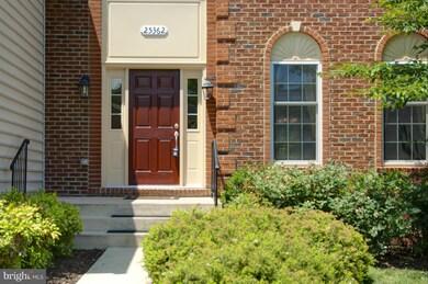 25362 Justice Dr, Chantilly, VA 20152 - photo 2