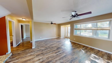 705 Glenview Dr, Albert Lea, MN 56007 - photo 4