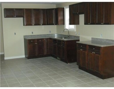 58 Locust St, Riverside, RI 02915 - photo 3