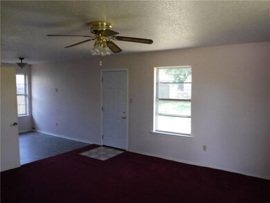 2808 Bayou Teche Dr, Marrero, LA 70072 - photo 3